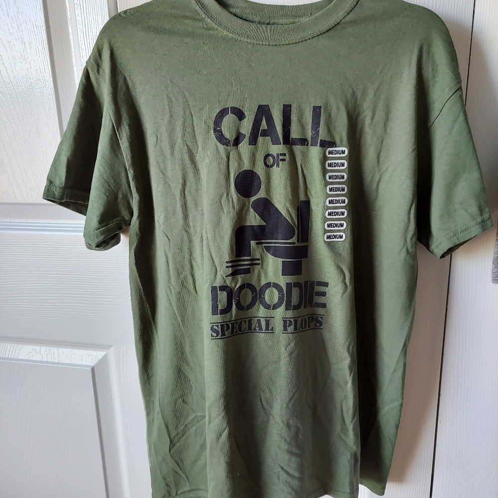 Call of doodie T shirt size- M